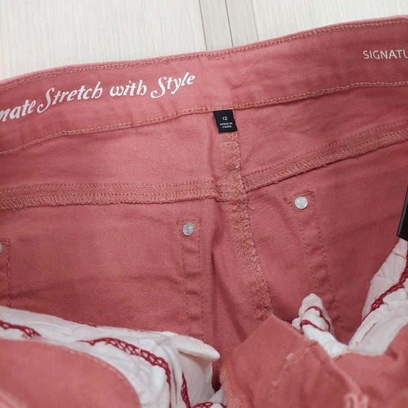 5/$10 Signature Studio Pants sz 12 Pink - Picture 3 of 3
